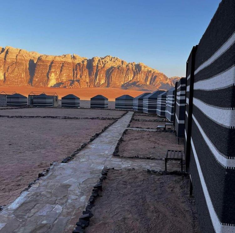 Desert Stars Rum Camp Wadi Rum Extérieur photo